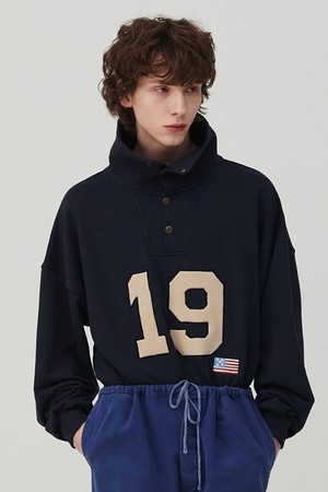 유틸리티 하이 넥 스웨트 셔츠 네이비