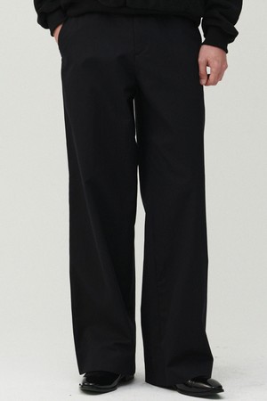 이탈리안 페브릭 소프트 스트럭처 팬츠 블랙