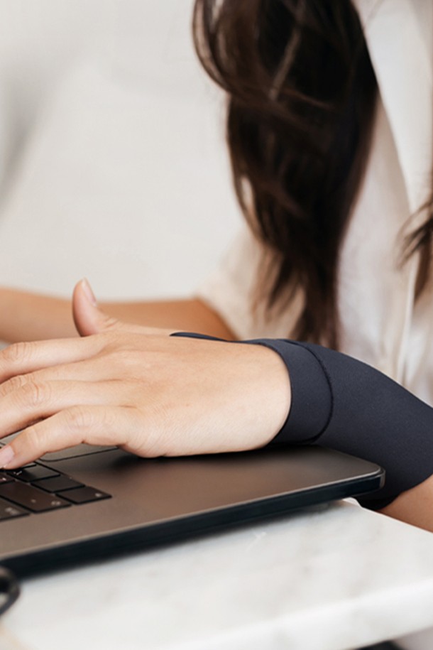 상품 슬라이드 이미지 1