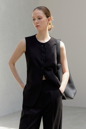 Nu Vest_Black