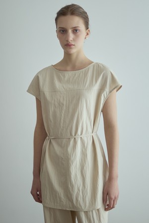 모먼트 블라우스_베이지