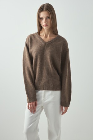 Essential Knit_Brown