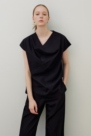 Er Blouse_Black