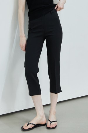 Capri Pants_Black