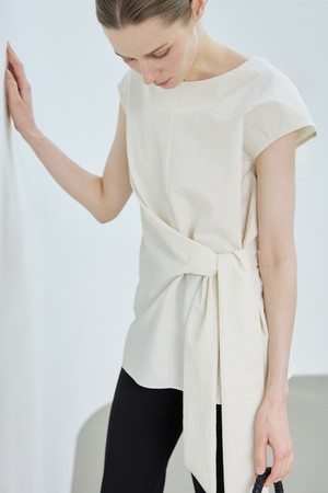 Vine Blouse_Light Beige