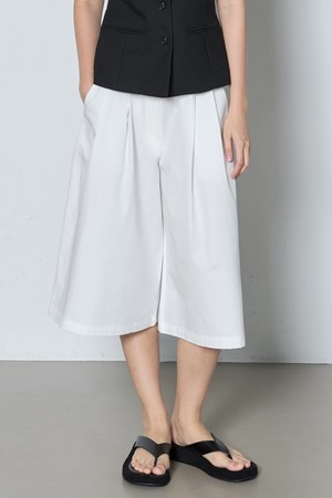 Bermuda Shorts_White