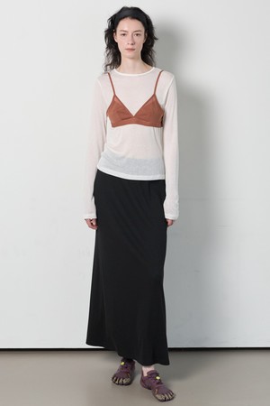 Mute Long Skirt Black