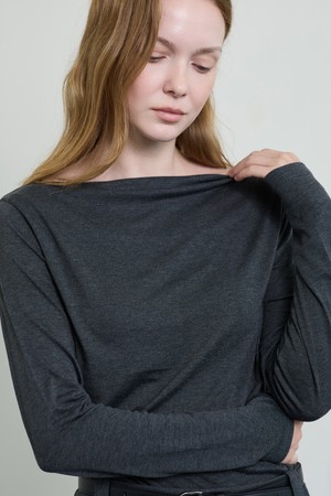 Carolyn Boat Neck_Charcoal