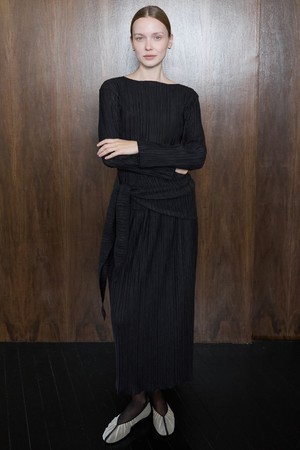 Pleated layer Set_Black