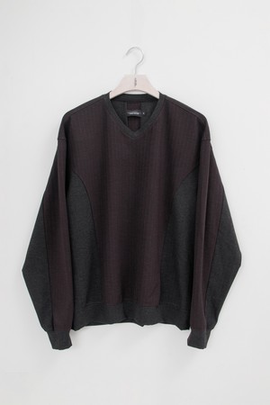 Relaxed V-neck Panel Pullover_____murky wine