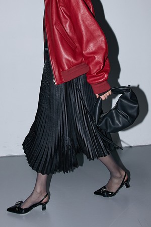 LUVIN BAG SMALL COW LEATHER BLACK 러빈백 스몰 소가죽 블랙