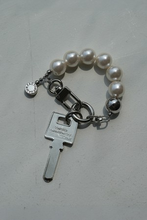 BEAD KEYRING IVORY 비드키링 아이보리