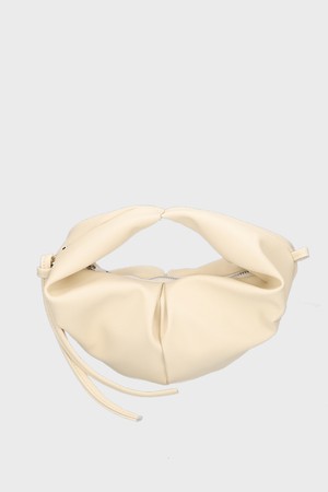 LUVIN BAG SMALL COW LEATHER IVORY 러빈백 스몰 소가죽 아이보리