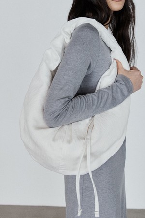 LUVITS BAG LARGE SHELL WHITE 러비츠백 라지 쉘 화이트