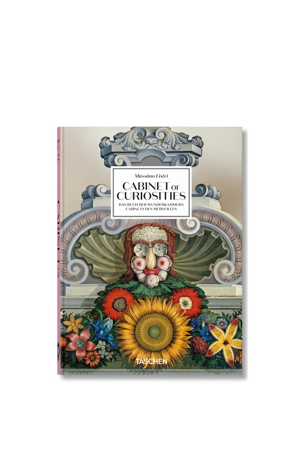 [TASCHEN] 마시모 리스트리. 큐리오시티 캐비닛. 40주년 에디션은 TASCHEN 출판사의 도서입니다. 이 책은 마시모 리스트리가 저술했으며, 40주년 기념 에디션으로 출간되었습니다. 다양한 큐리오시티, 즉 진귀한 수집품들을 담아낸 매혹적인 비주얼을 선보입니다. 예술, 역사, 수집에 관심 있는 독자들에게 특별한 경험을 선사할 것입니다. 소장 가치를 높이는 아름다운 디자인과 구성을 자랑합니다.
