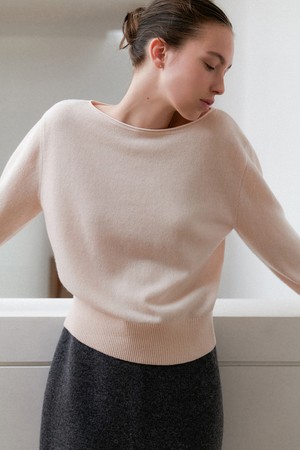 Lien Fine Wool Boatneck Knit (misty pink)