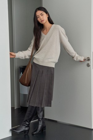 클래식 V넥 니트 [크림]