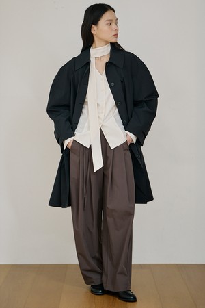 커브드 트렌치 코트 [블랙]