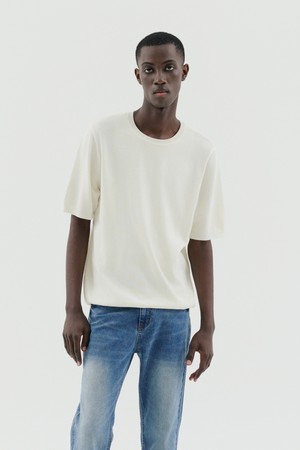 에센셜 라운드 반팔니트 (4컬러)