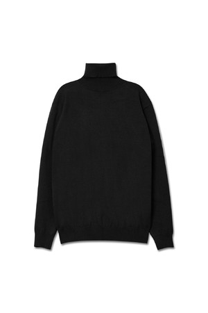 트래드클럽 베이직 폴라넥 니트