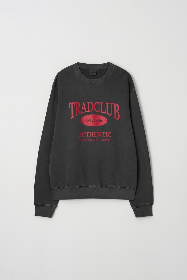 글래스고 피그먼트 워싱 오버 맨투맨은 캐주얼, 미니멀, 클래식 스타일을 아우르는 남성용 맨투맨입니다. 부드러운 면 소재에 피그먼트 워싱 기법을 더하여 자연스러운 색감과 빈티지한 느낌을 살렸습니다. 라운드넥 디자인과 긴 소매, 오버핏으로 편안한 착용감을 제공하며, 봄, 가을, 겨울 세 계절 모두 활용 가능합니다. 그레이, 블랙, 화이트, 베이지, 네이비의 5가지 다채로운 컬러 옵션으로, 베이직하면서도 개성 있는 스타일 연출에 용이합니다. 로고 또는 프린트 무늬로 포인트를 더했습니다.
