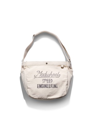 매드휠 모터 백 오프 화이트