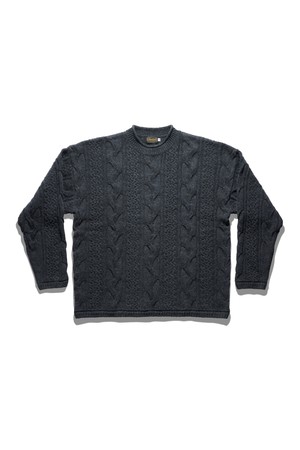 시애틀 케이블 니트 차콜