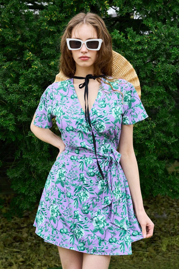 상품 슬라이드 이미지 0