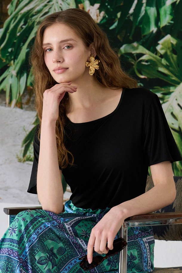 상품 슬라이드 이미지 0