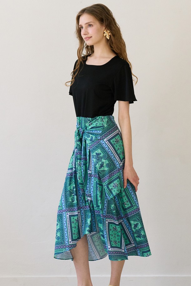 상품 슬라이드 이미지 1