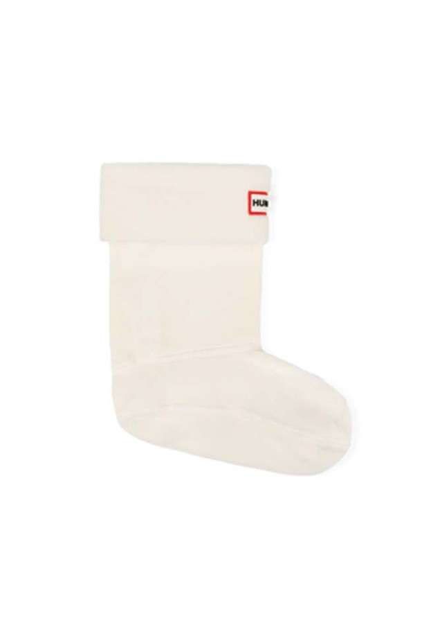 [UNISEX] 오리지날 숏 부츠삭스 - 헌터화이트 UAS3401RCFHWT는 유니섹스 디자인의 숏 부츠 삭스입니다. 면 소재로 제작되어 편안한 착용감을 제공하며, 사계절 내내 활용하기 좋습니다. 깔끔한 화이트 컬러의 무지 디자인으로, 미니멀하고 캐주얼한 스타일을 연출합니다. 일상생활에서 부츠와 함께 착용하여 편안함과 스타일을 동시에 누려보세요. 단품으로 구성되어 실용적입니다.
