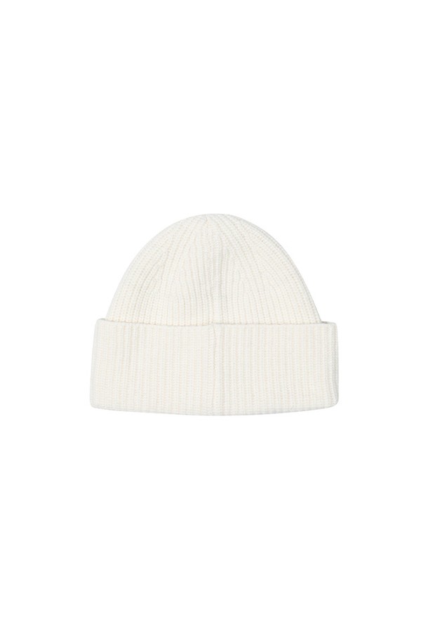 [UNISEX] 립 니트 캐시미어 비니 - 아이보리 HBW0006CHZIVO는 부드러운 캐시미어 소재로 제작되어 포근한 착용감을 선사합니다. 립 니트 짜임으로 디자인되어 클래식하면서도 미니멀한 스타일을 연출하며, 두꺼운 두께감으로 가을, 겨울철 따뜻하게 사용할 수 있습니다. 유니섹스 디자인으로 남녀 모두 착용 가능하며, 아이보리 컬러는 어떤 스타일에도 잘 어울립니다. 일상에서 편안하게 착용하기 좋은 비니입니다.

