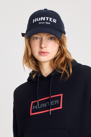 [UNISEX] 울 터치 자수 1856 캡 - 네이비 HBW0002CHZNVY