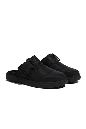[MEN] 인앤아웃 탑클립 패딩 뮬 슬리퍼 - 블랙 MFF5001WWUBLK