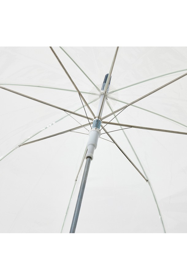 [UNISEX] 머스타치 버블 우산 - 블랙 HDU0001CUZBLK는 미니멀하고 캐주얼한 스타일의 유니섹스 우산입니다. 블랙과 투명 컬러로 제작되었으며, 방수 기능을 갖춰 일상생활에서 유용하게 사용할 수 있습니다. 폴리에스테르 소재로 제작되어 내구성이 뛰어나며, 봄, 여름, 가을, 겨울 사계절 모두 사용 가능합니다. 버블형 디자인과 투명창이 특징이며 머스타치 로고 장식이 돋보입니다. 무지 패턴으로 어떤 스타일에도 잘 어울립니다.
