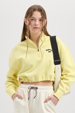 [WOMEN] 1856 로고 하프 집업 스웨트셔츠 - 페일옐로우 HCW0007ATZRPY