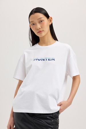 [WOMEN] 시즌 그래픽 로고 티셔츠 - 화이트 HCW0003ATZWHT
