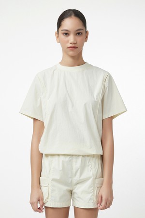 [WOMEN] 플레이 아크 우븐 티셔츠 - 아이보리 HEW0005ATZIVO