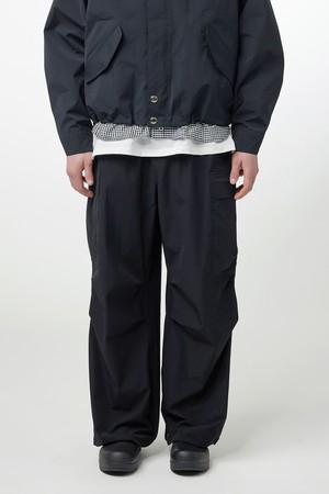 [MEN] 나일론 유틸리티 카고 팬츠 - 블랙 HEM0002APZBLK