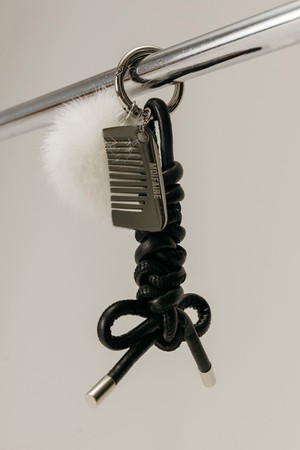 MINK ROPE KEYRING / BLACK