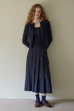 Medium Long Pleated Skirt Deep Navy