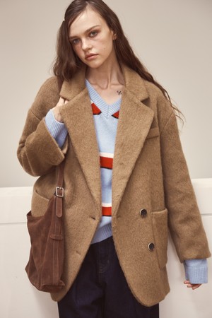 Over-fit Half Two Button Jacket Beige