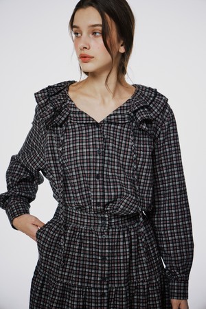 Lovely peacat blouse Brown