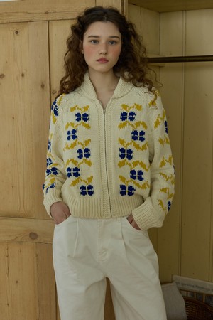 Dazy flower knit Cream