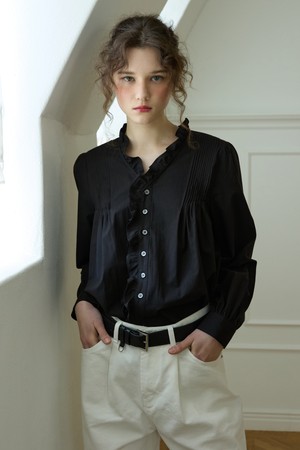 Merry poem pintuck blouse Black