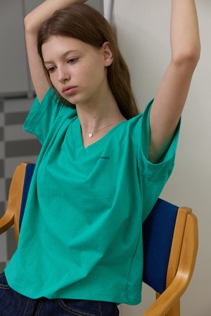 V-neck basic tee Green