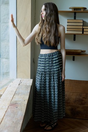 Printed tiered maxi skirt Black