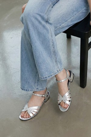 스웨이드 피셔맨 스트랩 샌들 LC581_2cm