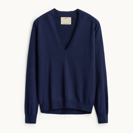 Deep V-Neck Knit_Blue