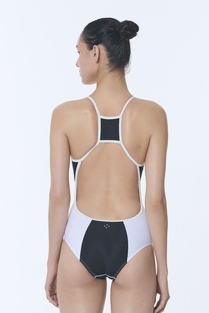 솔리드 스퀘어백 블랙 화이트_BLACK-a